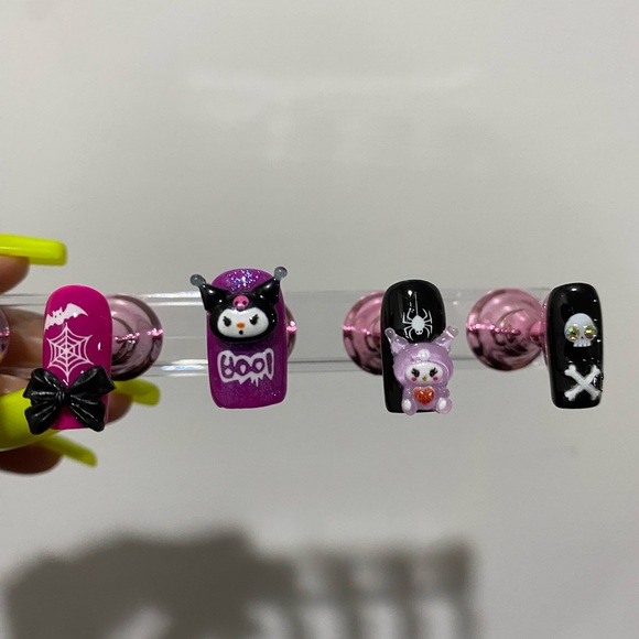 Handcrafted Press ons Kuromi Hello Kitty theme (Glow In The Dark) Short Square - Picture 6 of 8